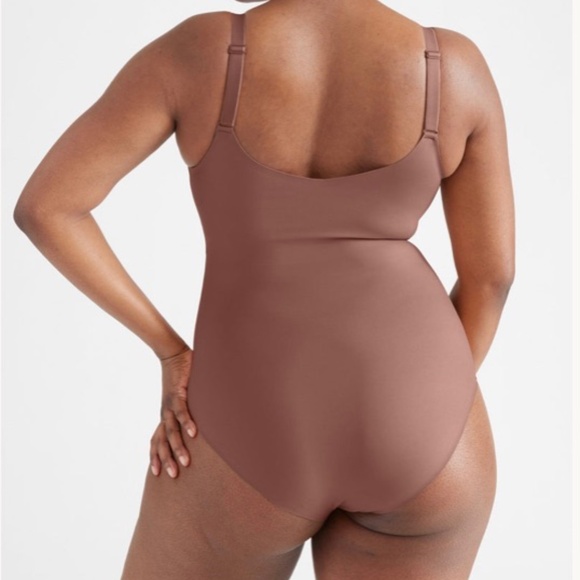 Knix Luxe Lift Bodysuit - Picture 4 of 9
